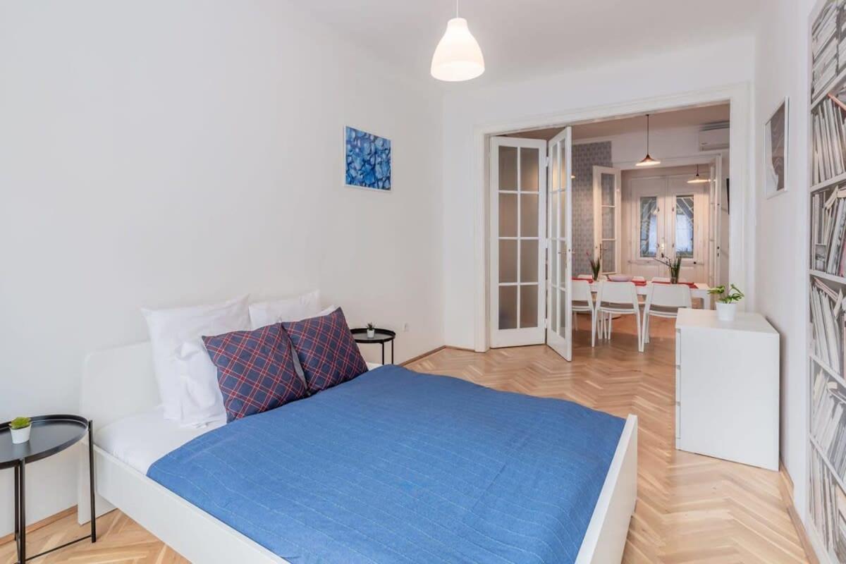 Home Away From Home In The Center Budapest Kültér fotó