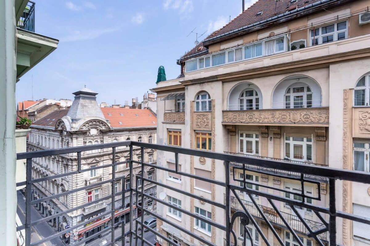 Home Away From Home In The Center Budapest Kültér fotó