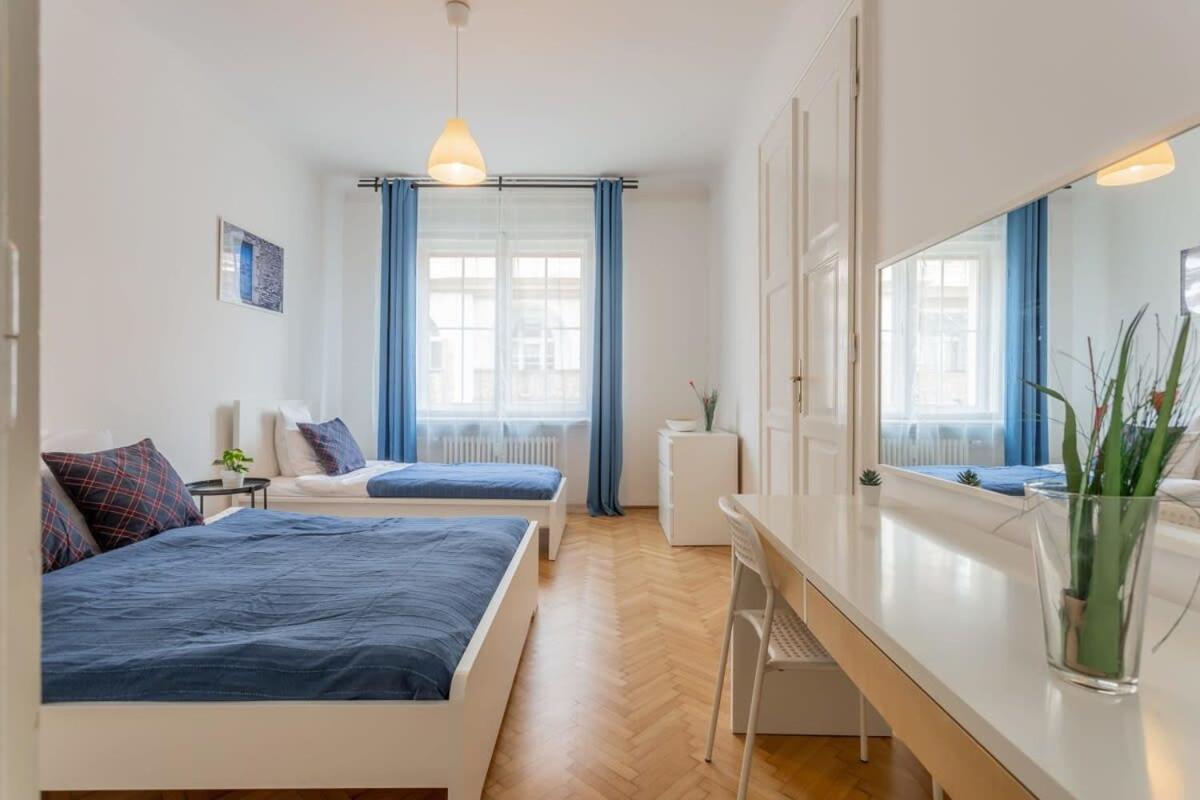 Home Away From Home In The Center Budapest Kültér fotó