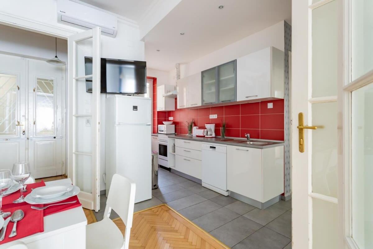 Home Away From Home In The Center Budapest Kültér fotó