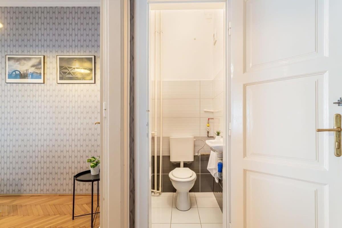 Home Away From Home In The Center Budapest Kültér fotó