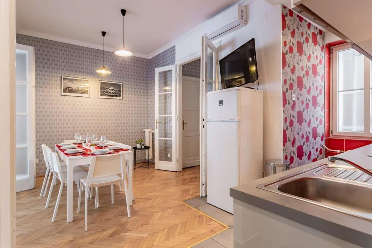 Home Away From Home In The Center Budapest Kültér fotó